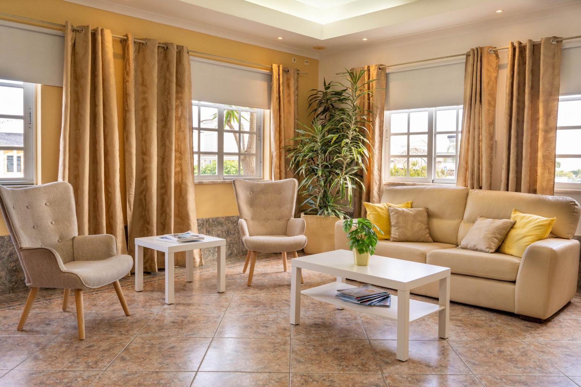 Ponta Grande Resort Αλμπουφέιρα Εξωτερικό φωτογραφία