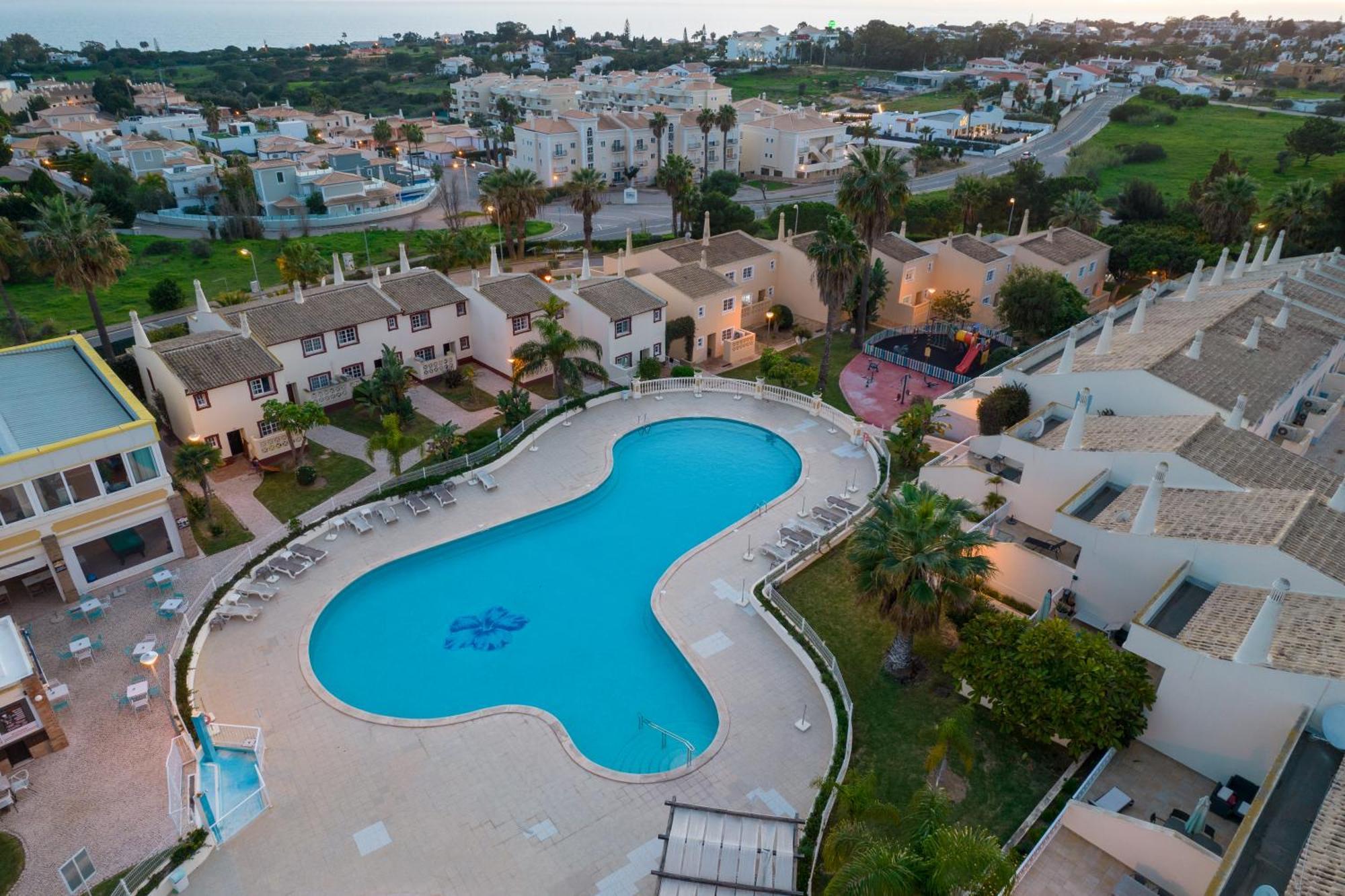 Ponta Grande Resort Αλμπουφέιρα Εξωτερικό φωτογραφία
