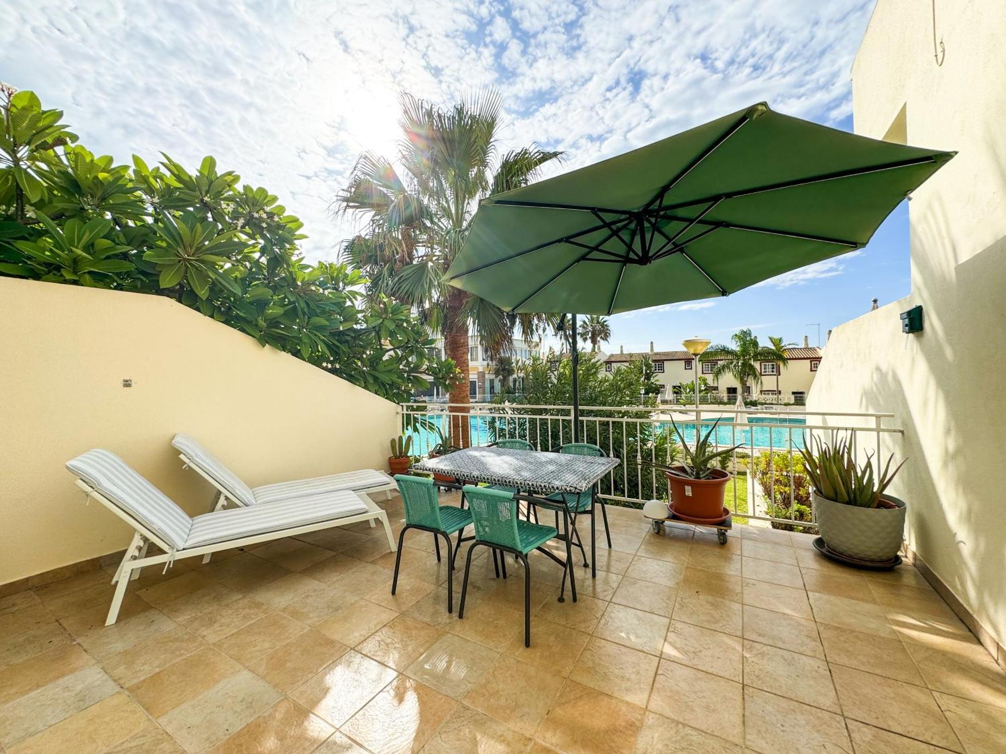 Ponta Grande Resort Αλμπουφέιρα Εξωτερικό φωτογραφία